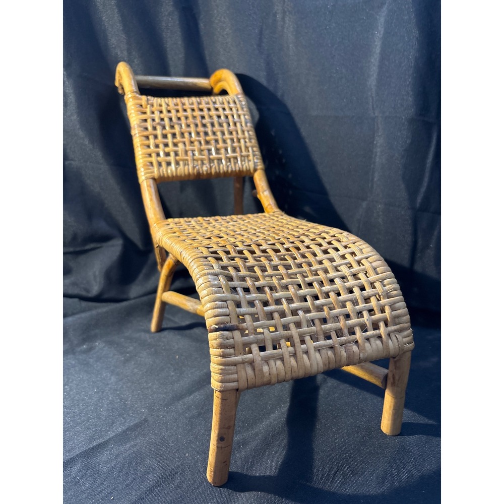 Vintage‎ Miniature Wicker Chaise Lounge Chair Rattan Doll Furniture Boho Decor
